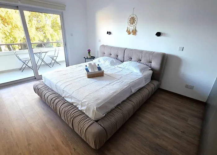 3br Gem, - 1gb Wi-fi Apartment