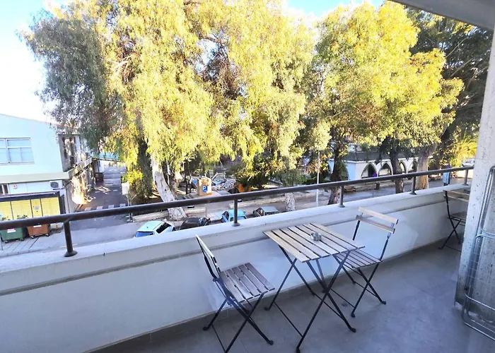 Apartament 3br Gem, - 1gb Wi-fi Larnaca