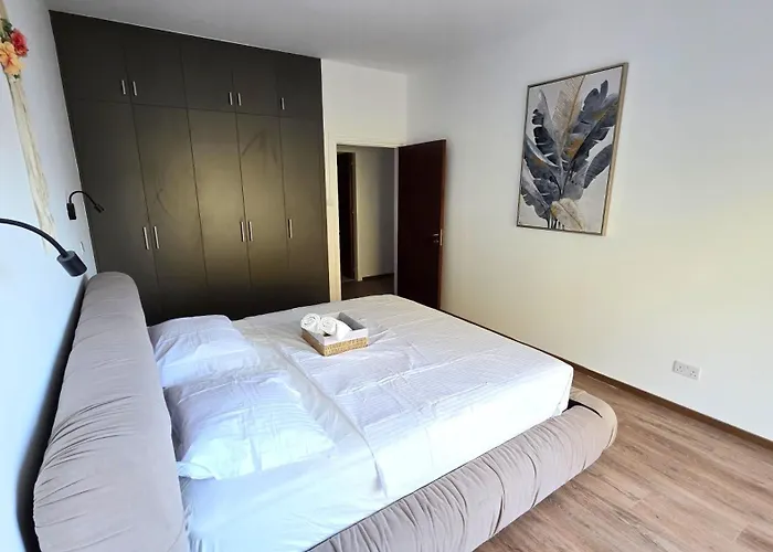 3br Gem, - 1gb Wi-fi *