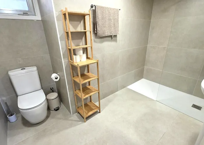 Apartment 3br Gem, - 1gb Wi-fi Larnaka