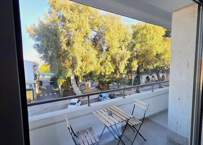 3br Gem, - 1gb Wi-fi Apartment *